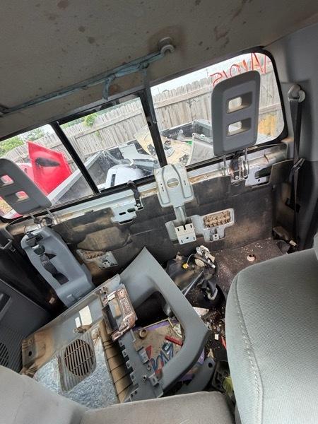 Ford F-250 SD XLT SuperCab Long Bed 4WD 2011