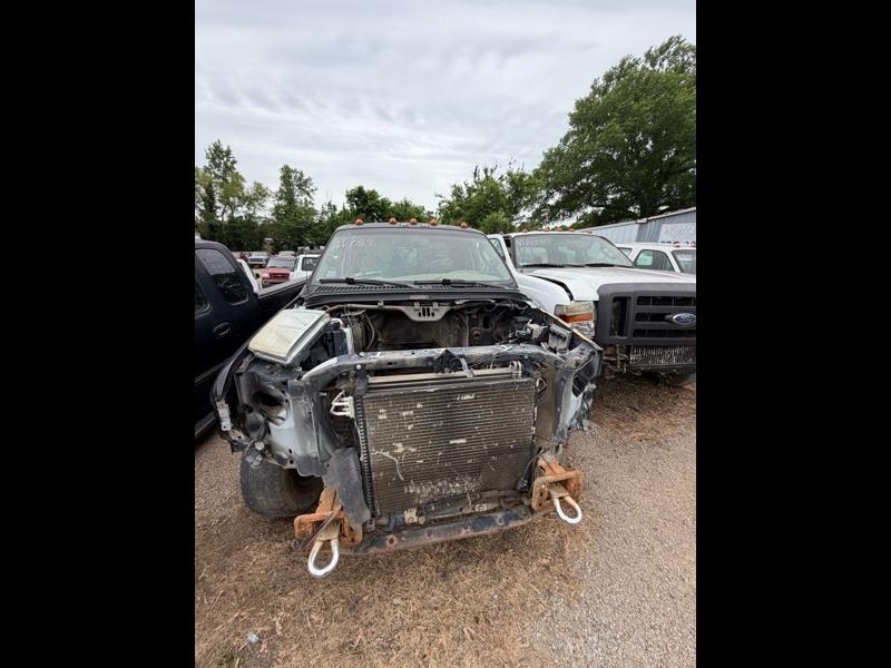 Ford F-350 SD XL Crew Cab Long Bed 2WD DRW 2006