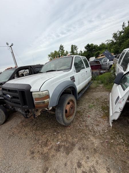 Ford F-550 Crew Cab 4WD DRW 2009