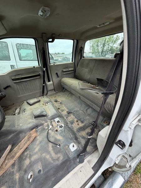 Ford F-350 SD Lariat Crew Cab Long Bed DRW 2WD 2009