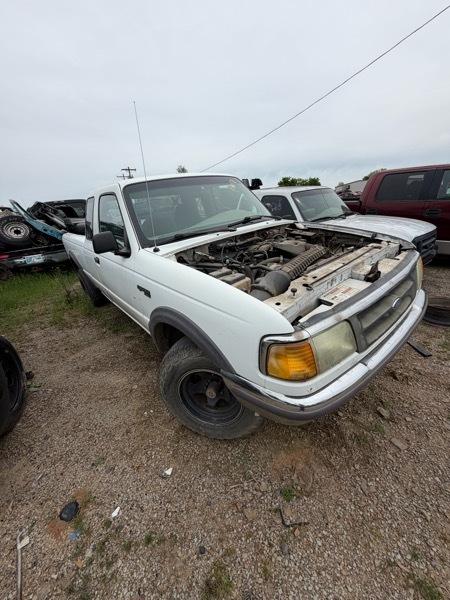 Ford Ranger XL SuperCab 4WD 1997
