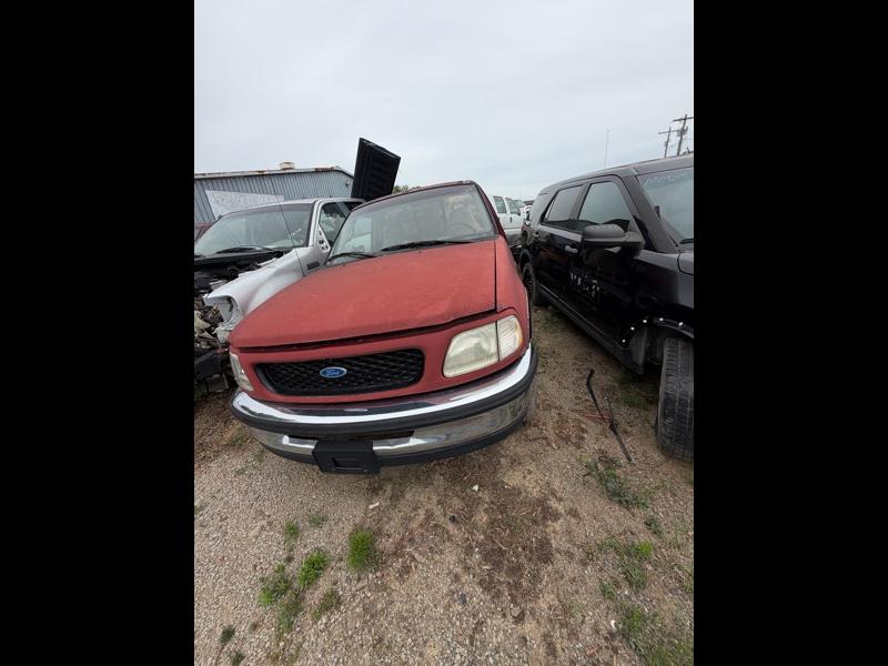 Ford F-150 Reg. Cab Short Bed 2WD 1997