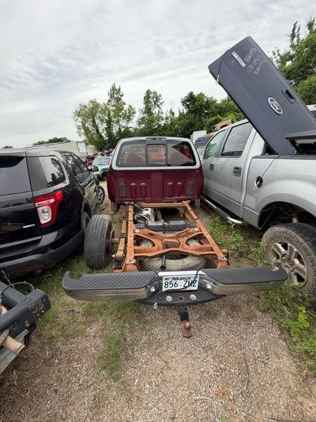 Ford F-150 Reg. Cab Short Bed 2WD 1997