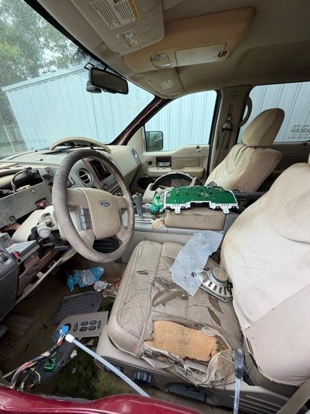 Ford F-150 XLT SuperCrew 6.5-ft Box 4WD 2006