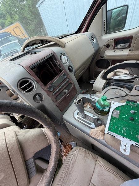 Ford F-150 XLT SuperCrew 6.5-ft Box 4WD 2006