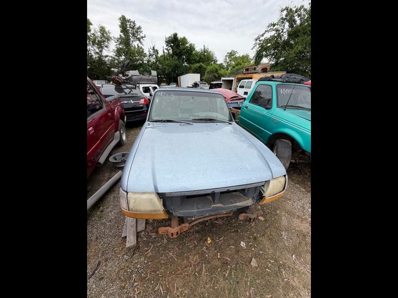 Ford Ranger XLT Reg. Cab Long Bed 2WD 1998