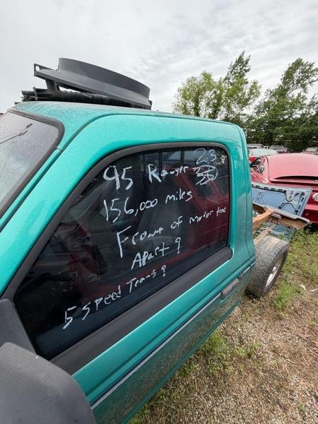 Ford Ranger XL Reg. Cab Short Bed 2WD 1994