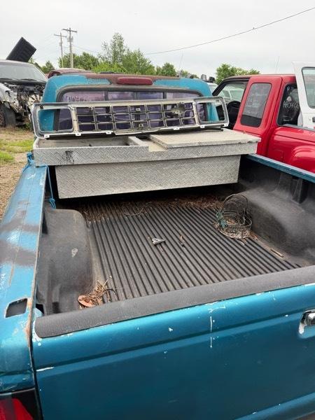 Mazda B-Series B2300 Reg. Cab Short Bed 2WD 1995