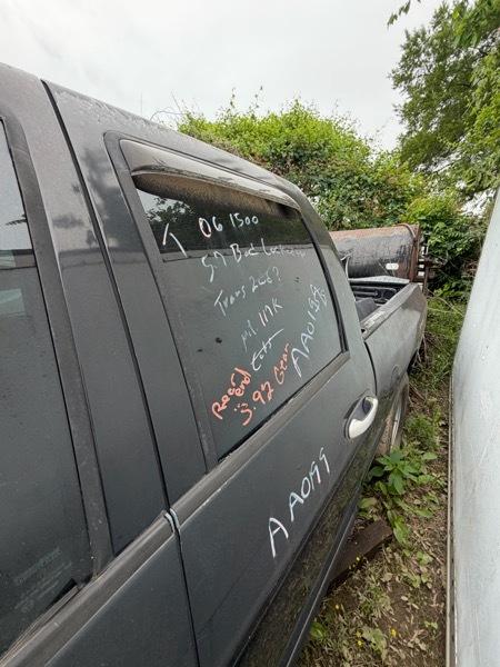 Dodge Ram 1500 ST Quad Cab Long Bed 2WD 2006