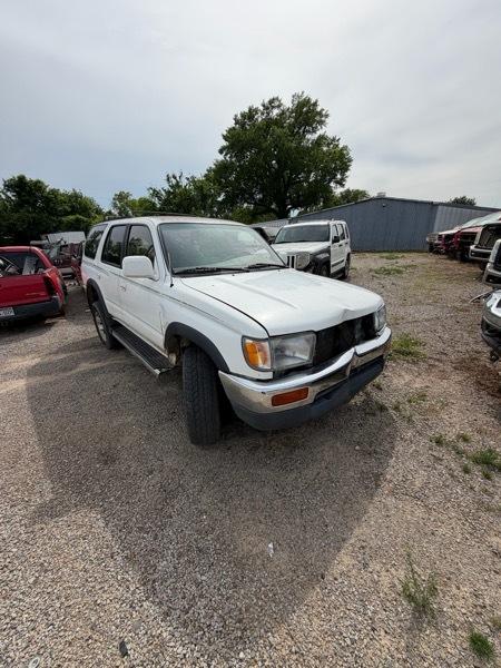 Toyota 4Runner SR5 4WD 1996