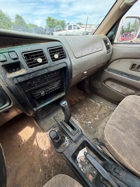 Toyota 4Runner SR5 4WD 1996