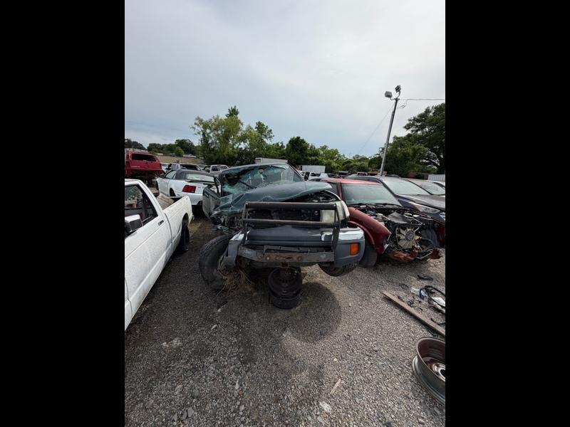 Toyota Tacoma Xtracab V6 4WD 1999