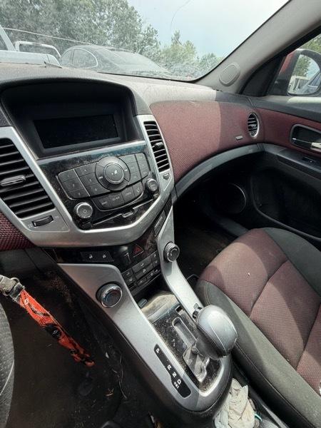 Chevrolet Cruze 1FL 2012