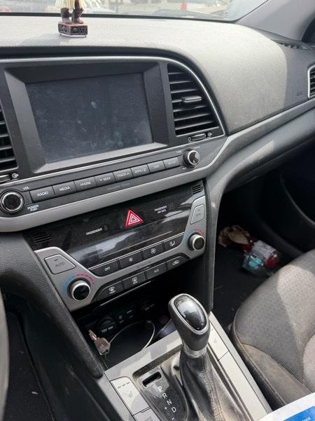 Hyundai Elantra Limited 2017