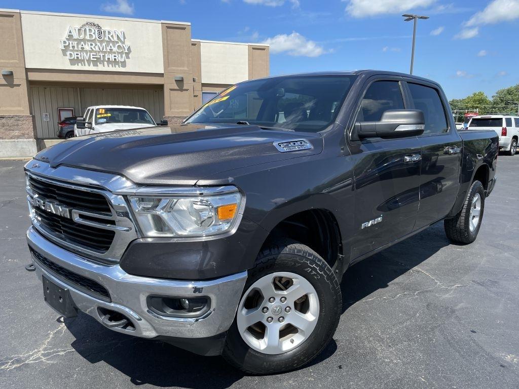 RAM 1500 Big Horn Crew Cab SWB 4WD 2019