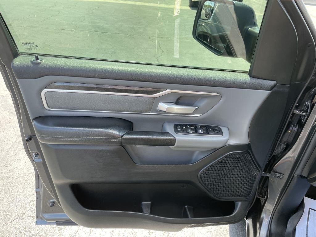 RAM 1500 Big Horn Crew Cab SWB 4WD 2019