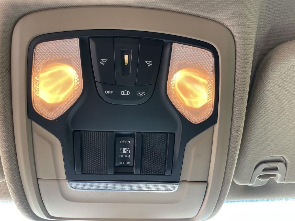 RAM 1500 Big Horn Crew Cab SWB 4WD 2019