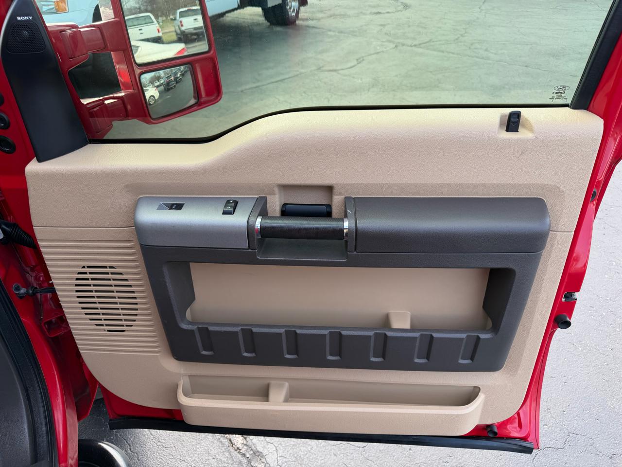 Ford F-250 SD Lariat Crew Cab 4WD 2015