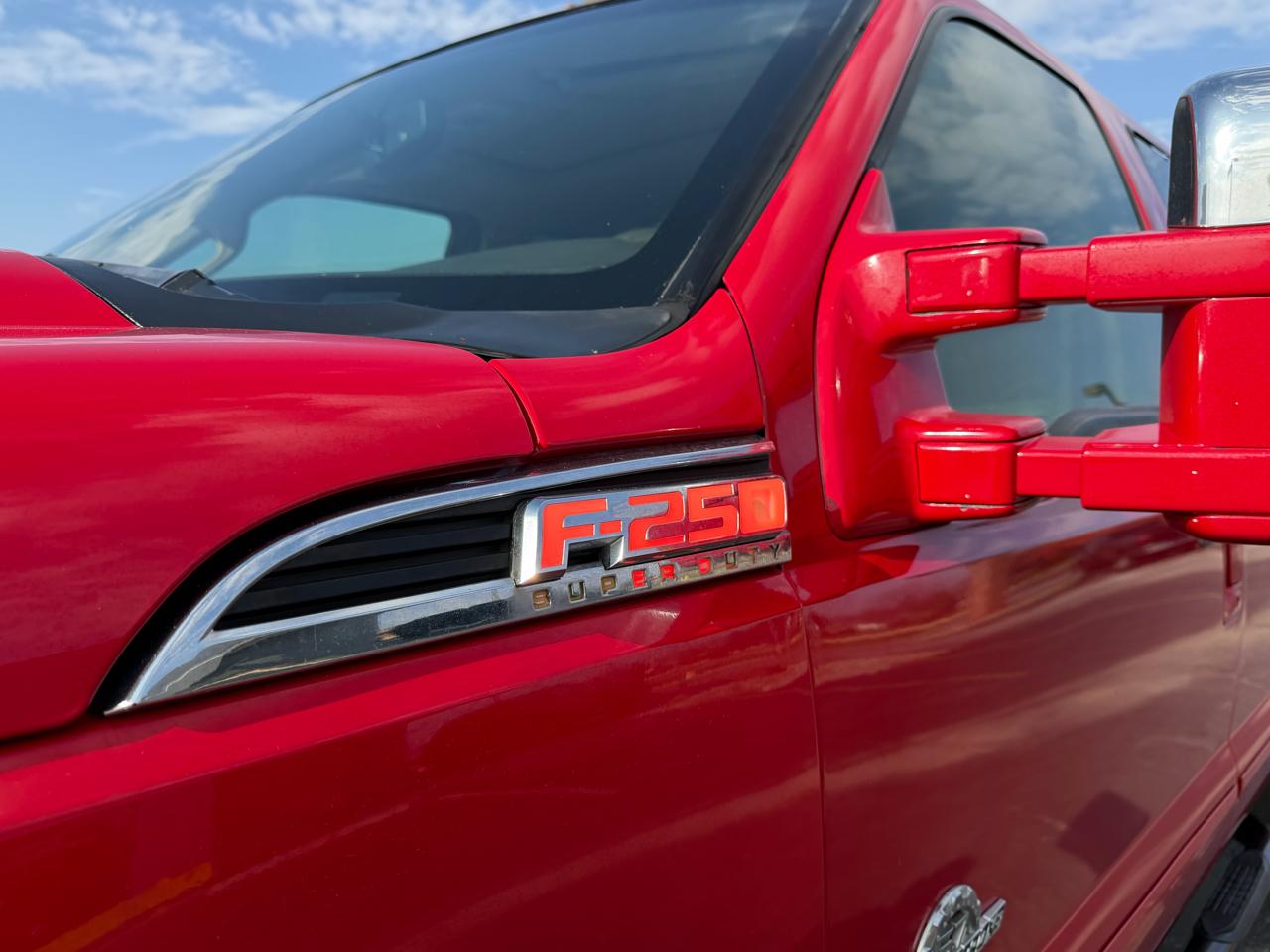 Ford F-250 SD Lariat Crew Cab 4WD 2015