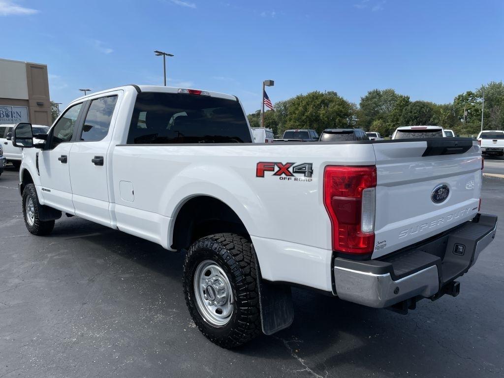 Ford F-250 SD XL Crew Cab LWB 4WD 2019