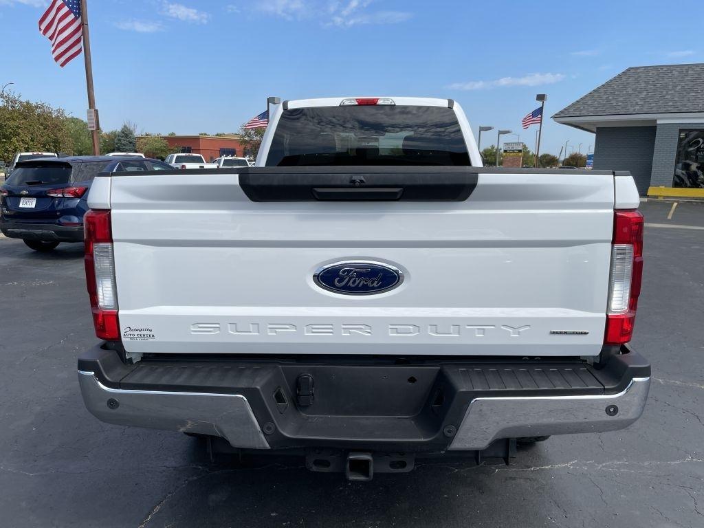 Ford F-250 SD XL Crew Cab LWB 4WD 2019