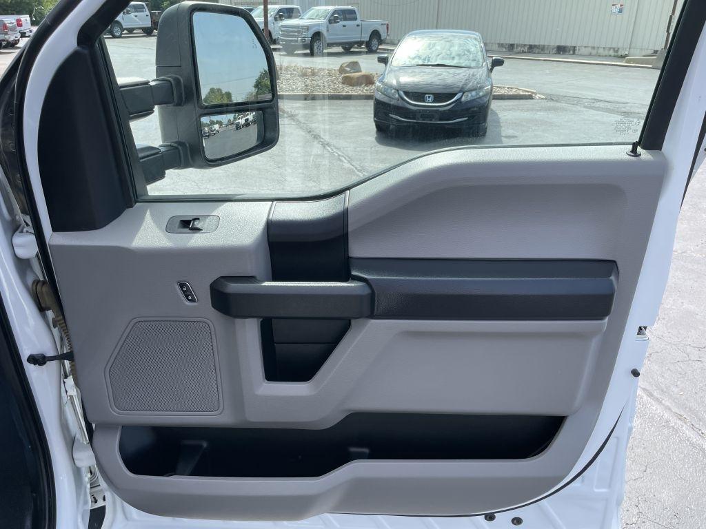 Ford F-250 SD XL Crew Cab LWB 4WD 2019