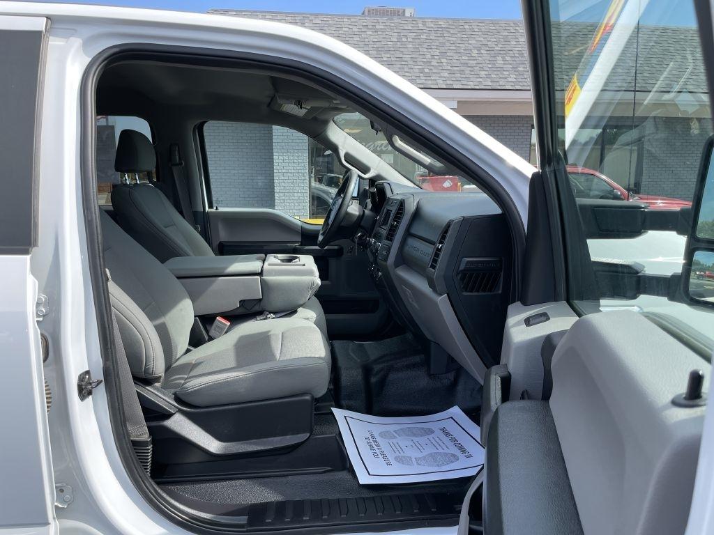 Ford F-250 SD XL Crew Cab LWB 4WD 2019