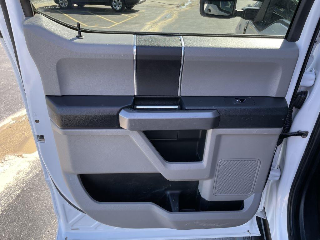 Ford F-250 SD XLT Crew Cab Short Bed 4WD 2020