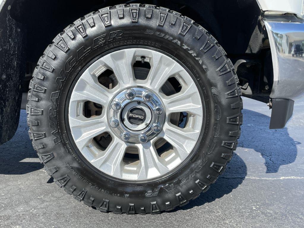 Ford F-250 SD XLT Crew Cab Short Bed 4WD 2020