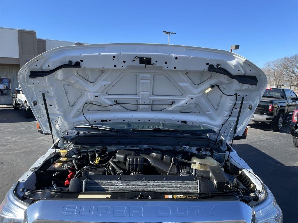 Ford F-250 SD XLT Crew Cab Short Bed 4WD 2016