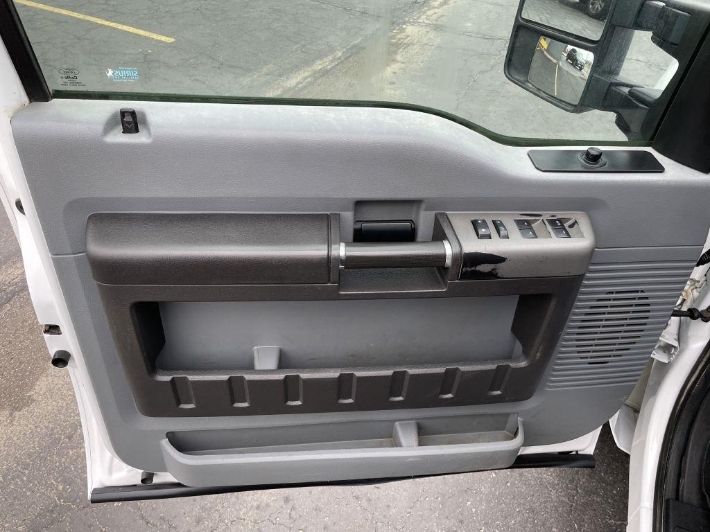 Ford F-250 SD XLT Crew Cab Long Bed 4WD 2012