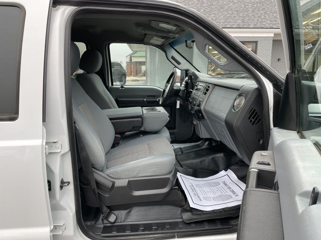 Ford F-250 SD XLT Crew Cab Long Bed 4WD 2012