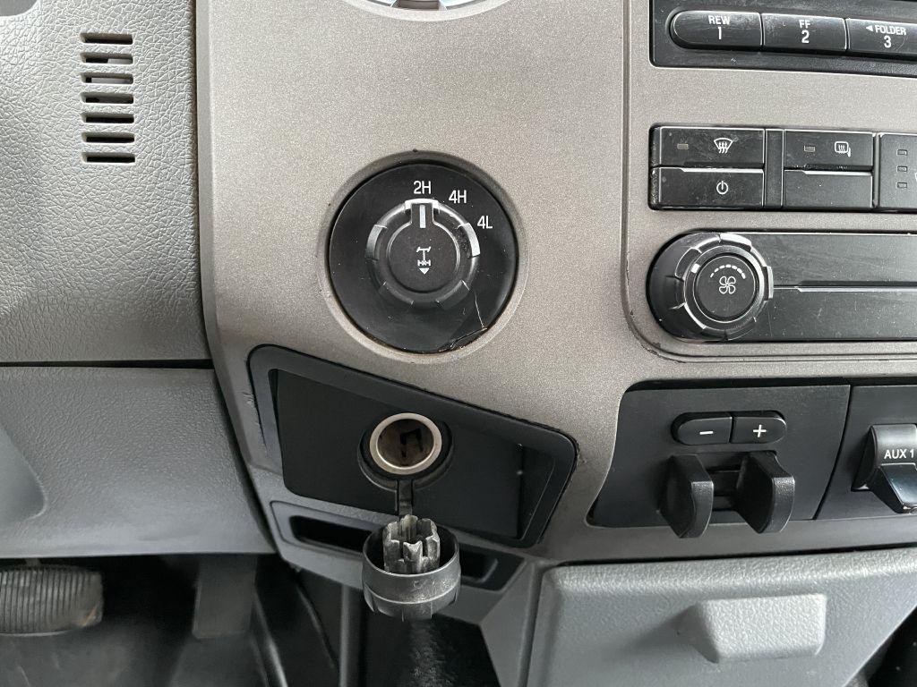 Ford F-250 SD XLT Crew Cab Long Bed 4WD 2012