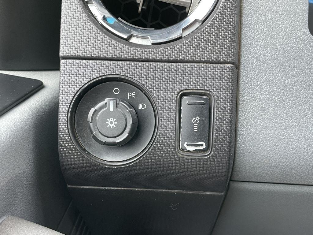 Ford F-250 SD XLT Crew Cab Long Bed 4WD 2012