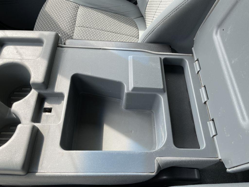 Ford F-350 SD XL Crew Cab Long Bed 4WD 2011