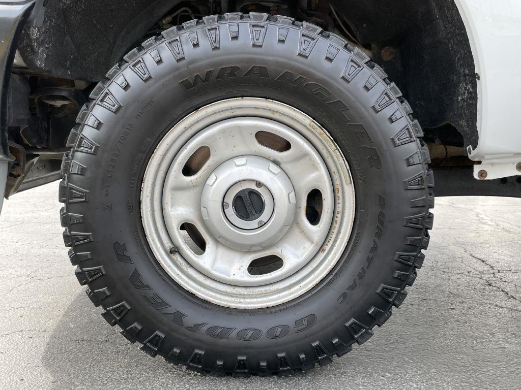 Ford F-350 SD XL Crew Cab Long Bed 4WD 2011