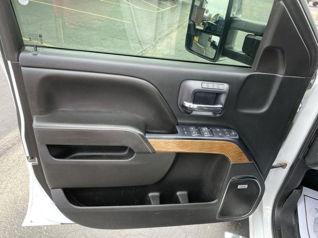 Chevrolet Silverado 2500HD LTZ Crew Cab 4WD 2018