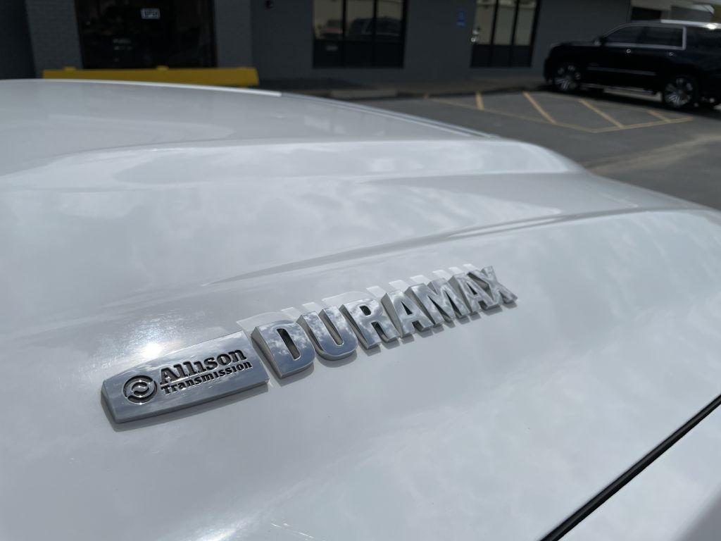 Chevrolet Silverado 2500HD LTZ Crew Cab 4WD 2018