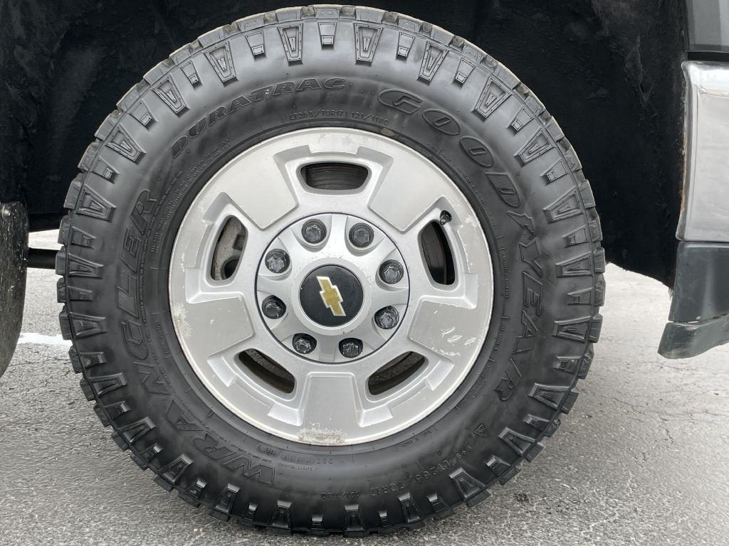 Chevrolet Silverado 2500HD LT Crew Cab Long Box 4WD 2020