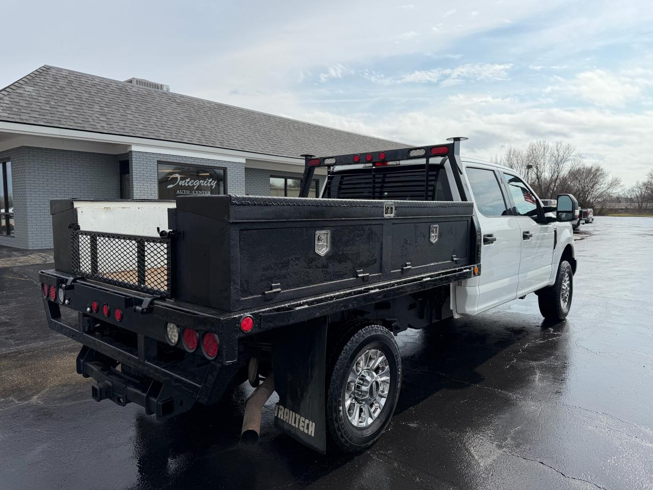 Ford F-350 SD XLT Crew Cab Long Bed 4WD 2017