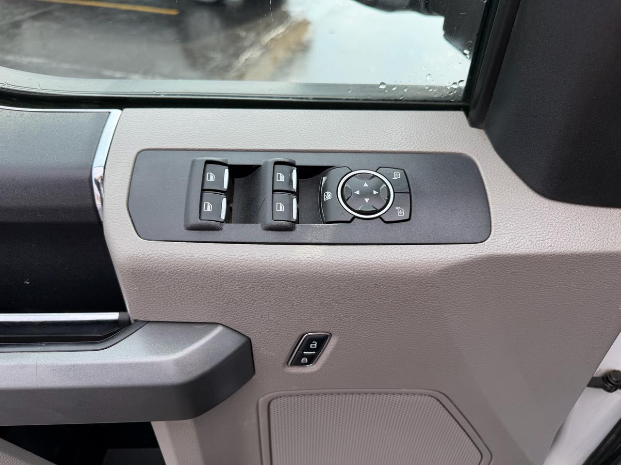 Ford F-350 SD XLT Crew Cab Long Bed 4WD 2017