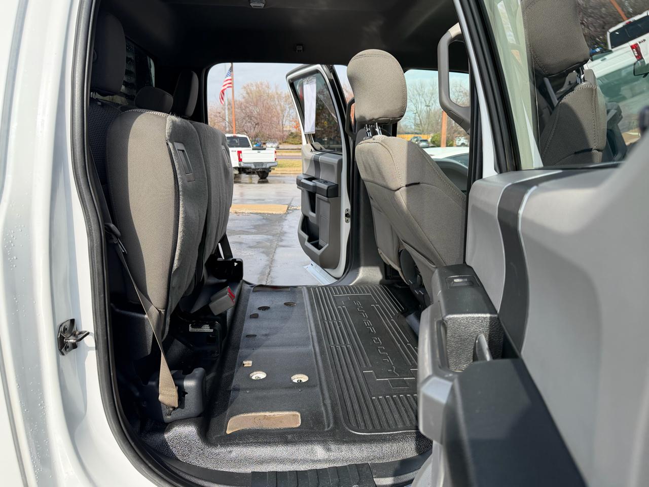 Ford F-350 SD XLT Crew Cab Long Bed 4WD 2017