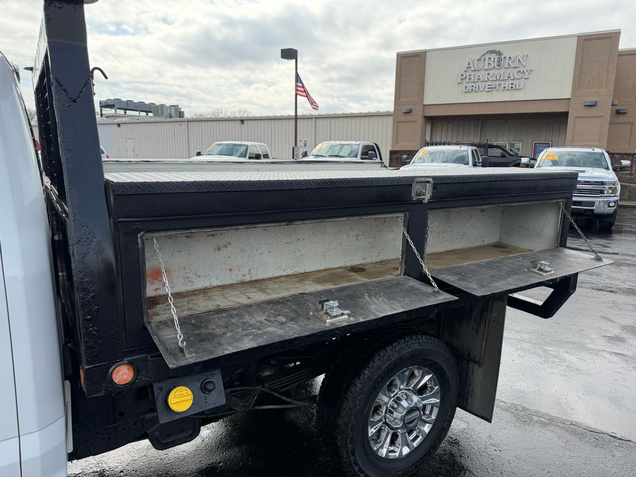 Ford F-350 SD XLT Crew Cab Long Bed 4WD 2017