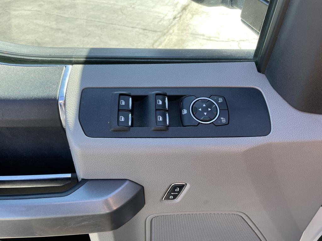 Ford F-350 SD XL Crew Cab Long Bed DRW 4WD 2019