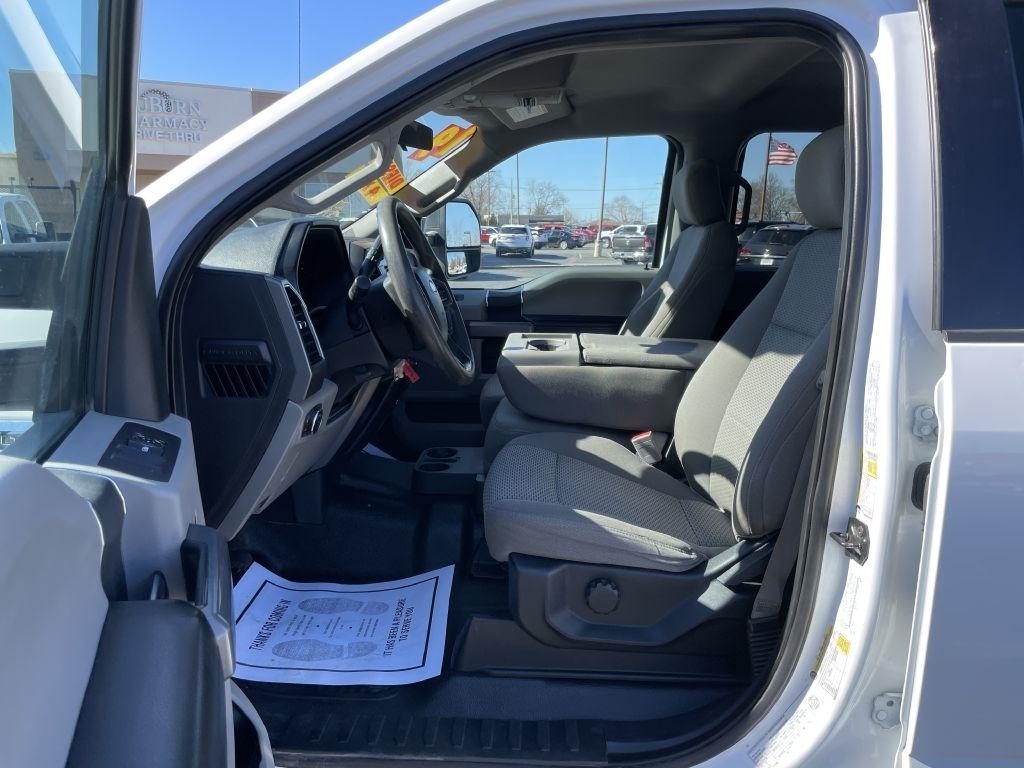 Ford F-350 SD XL Crew Cab Long Bed DRW 4WD 2019