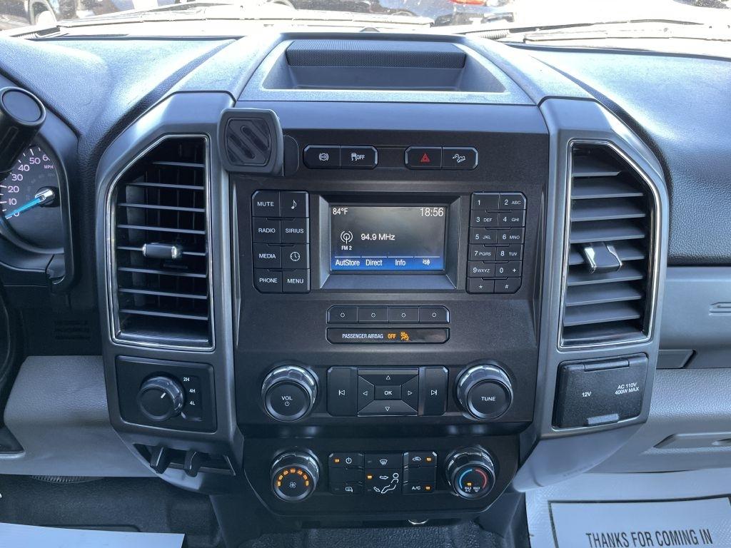 Ford F-350 SD XL Crew Cab Long Bed DRW 4WD 2019