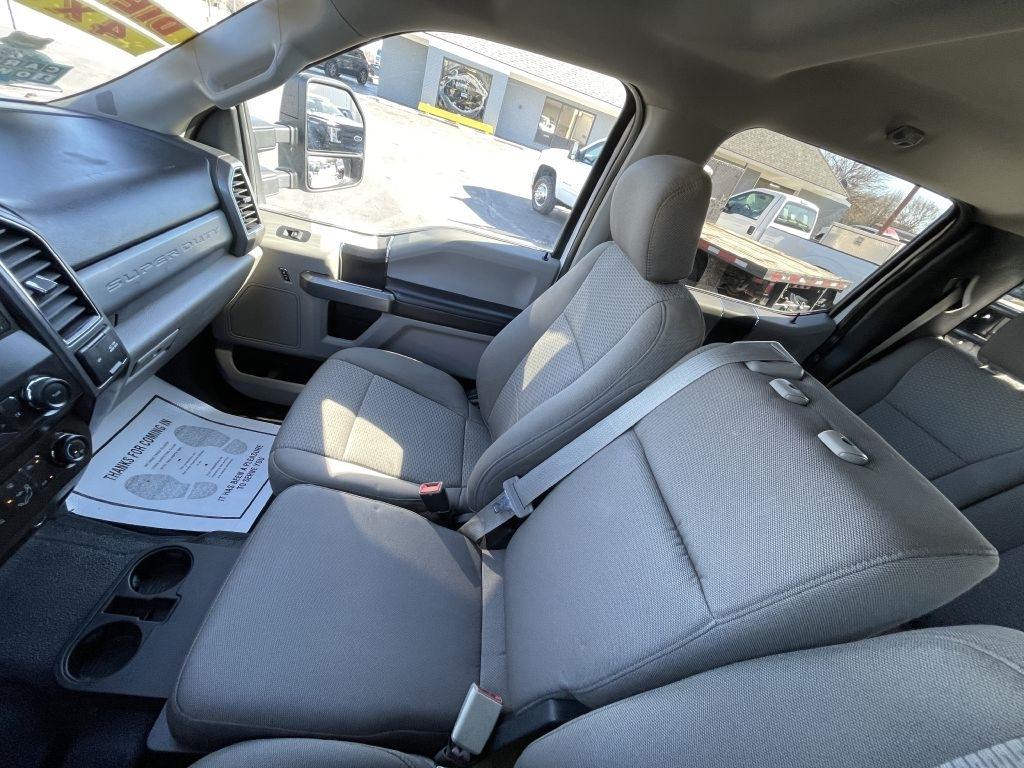 Ford F-350 SD XL Crew Cab Long Bed DRW 4WD 2019