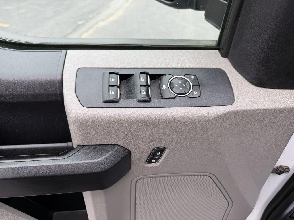 Ford F-350 SD XL Crew Cab Long Bed 4WD 2018