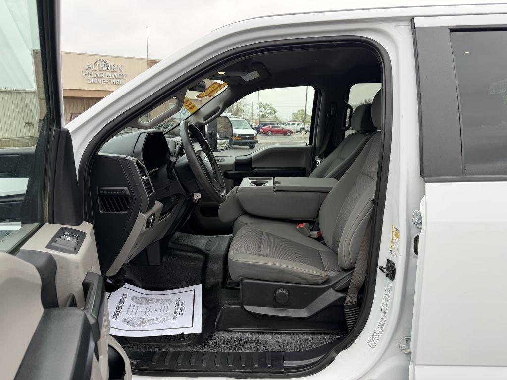 Ford F-350 SD XL Crew Cab Long Bed 4WD 2018