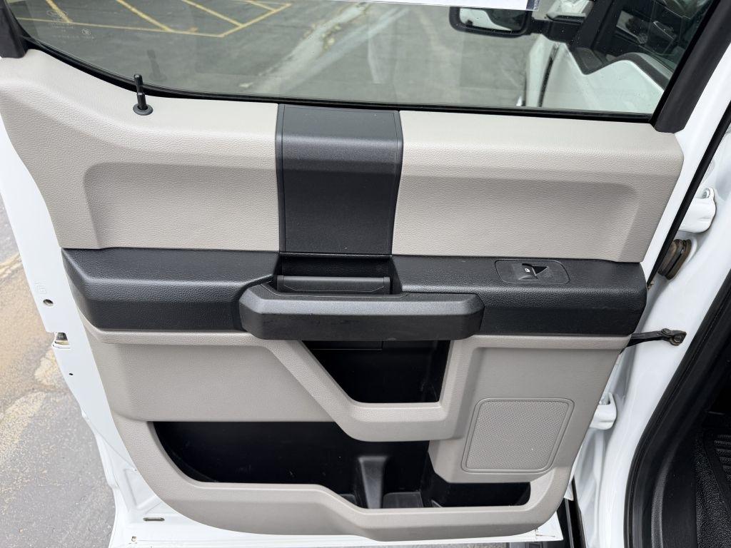 Ford F-350 SD XL Crew Cab Long Bed 4WD 2018